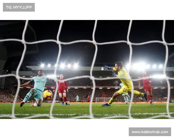 利物浦与阿森纳激战时刻 谁将笑到最后决战背后的精彩瞬间